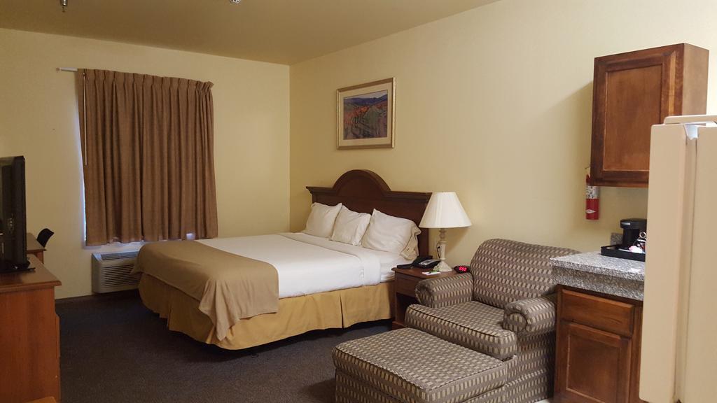 Reddy Hotel Plainview Esterno foto
