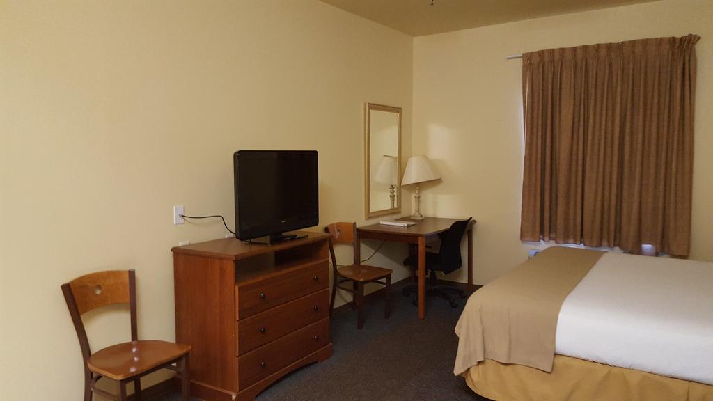 Reddy Hotel Plainview Esterno foto