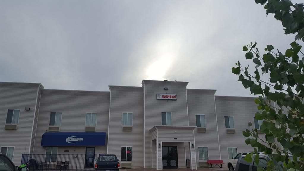 Reddy Hotel Plainview Esterno foto