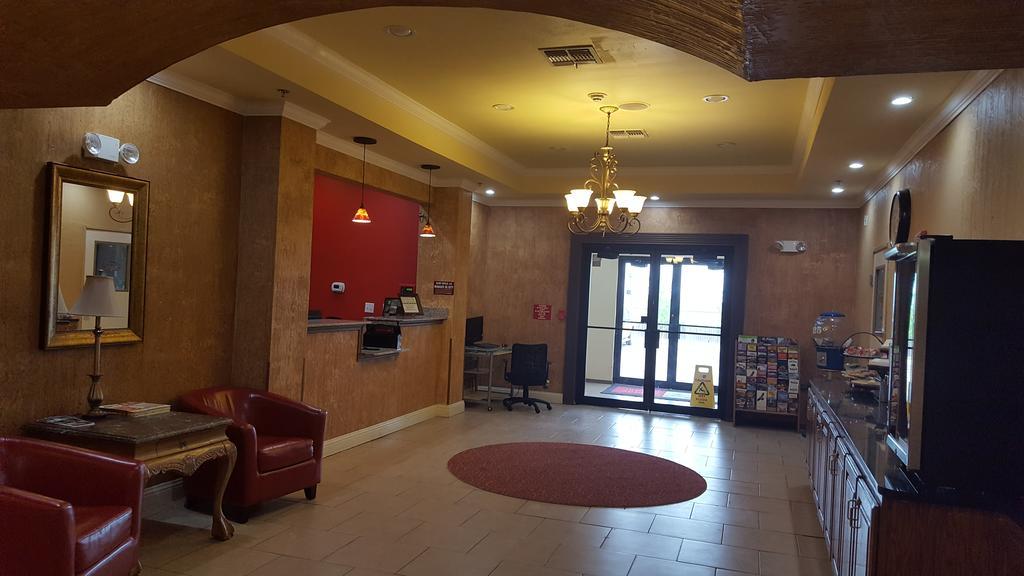 Reddy Hotel Plainview Esterno foto