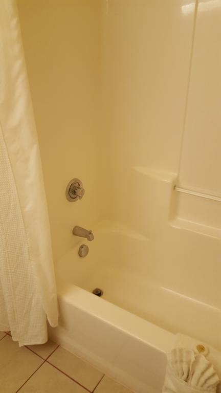 Reddy Hotel Plainview Esterno foto